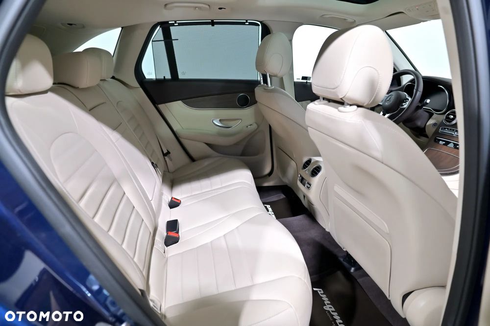 Mercedes-Benz GLC 300 de 4-Matic Avantgarde - 18