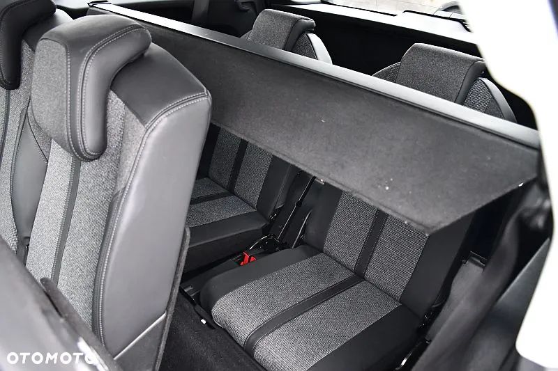 Peugeot 5008 BlueHDI 120 EAT6 Stop & Start Allure - 23