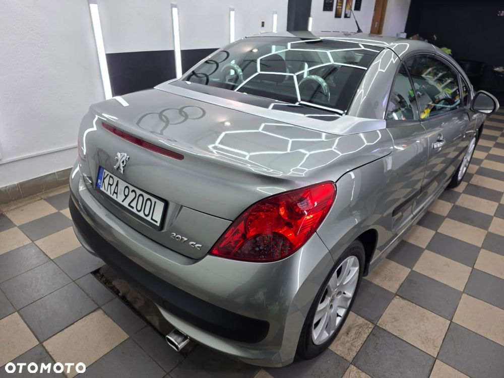 Peugeot 207 CC 120 VTi Sport - 12