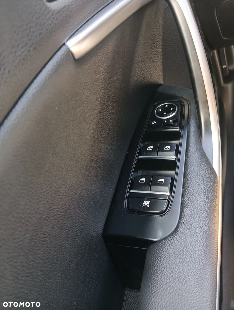 Kia XCeed 1.6 GDI PHEV L DCT - 11