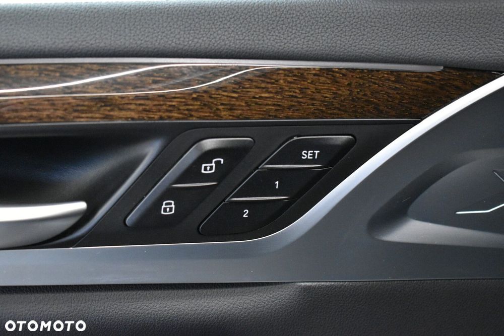 BMW X4 xM40i mHEV - 10