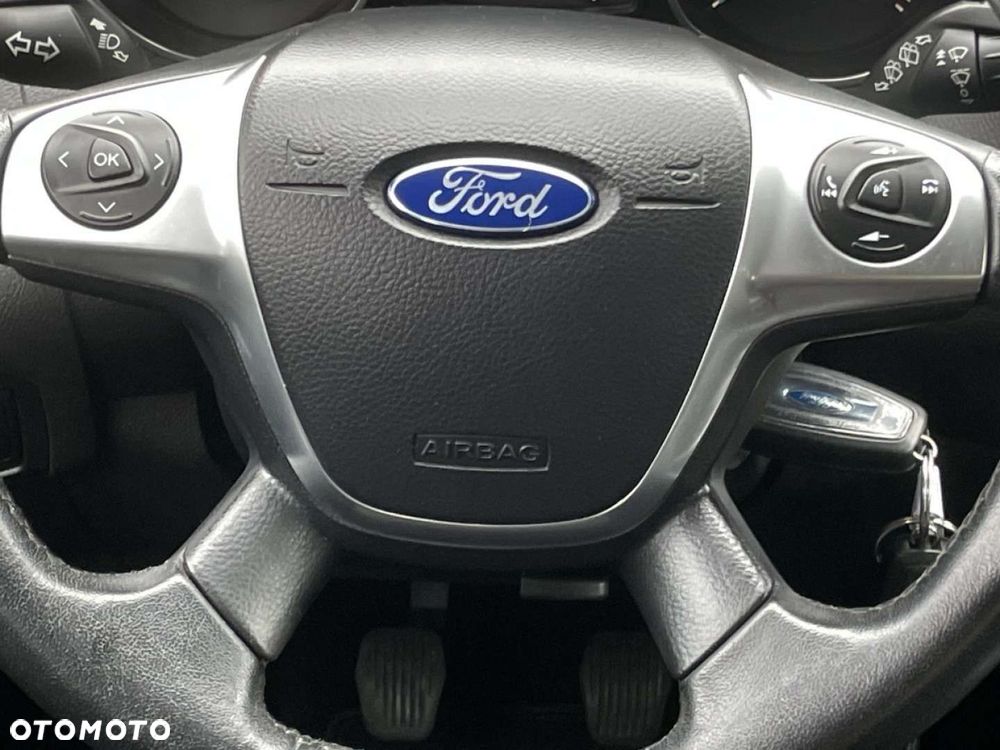 Ford Focus - 22