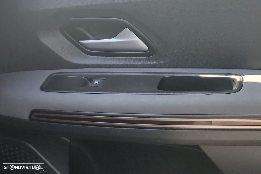 Dacia Sandero - 5