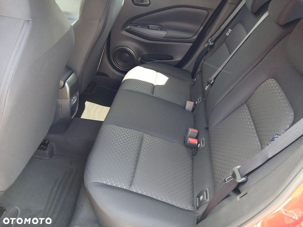 Nissan Juke 1.0 DIG-T Acenta DCT - 12