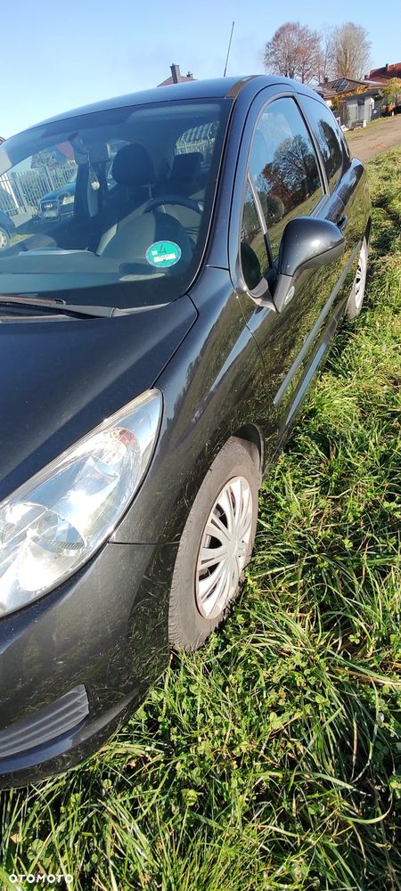 Peugeot 207 1.4 16V Trendy - 3