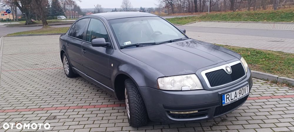 Skoda Superb - 2