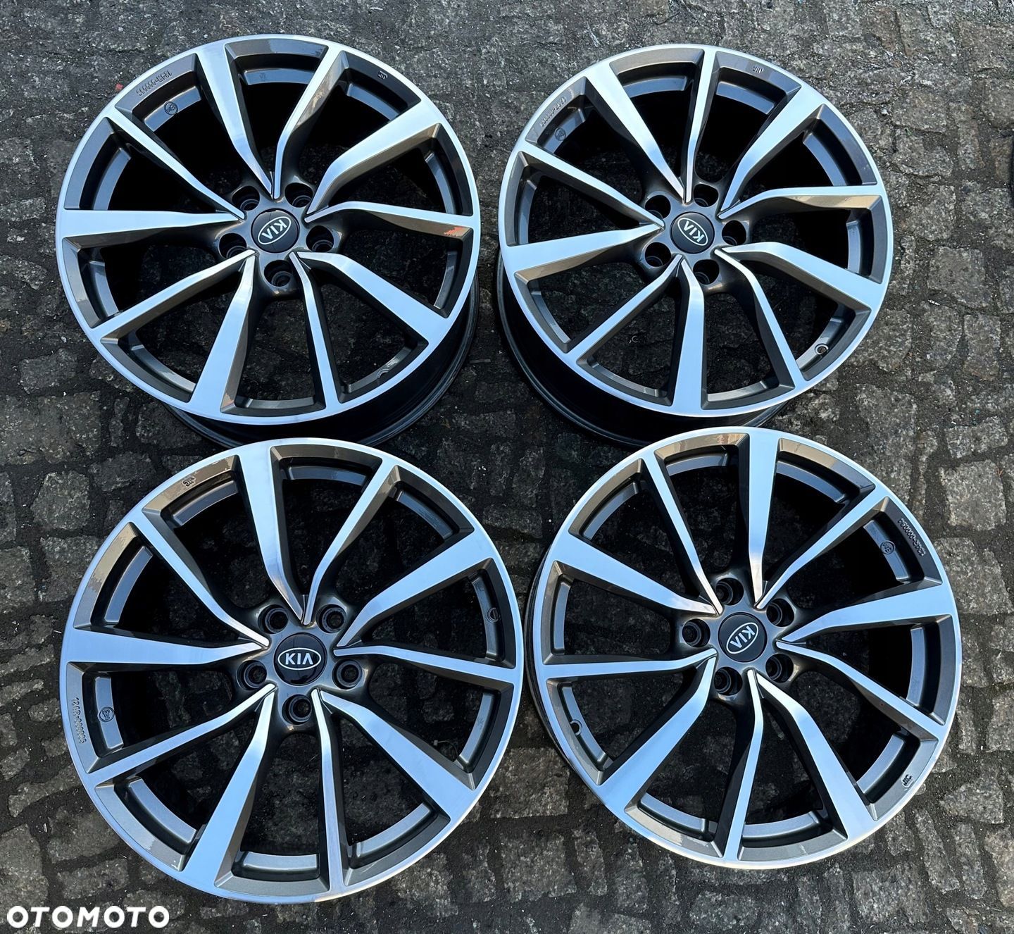 FELGI KIA STINGER 8,5J x2 8J x2 ET 46,5, 34 MAK 5x114,3 19 - 1