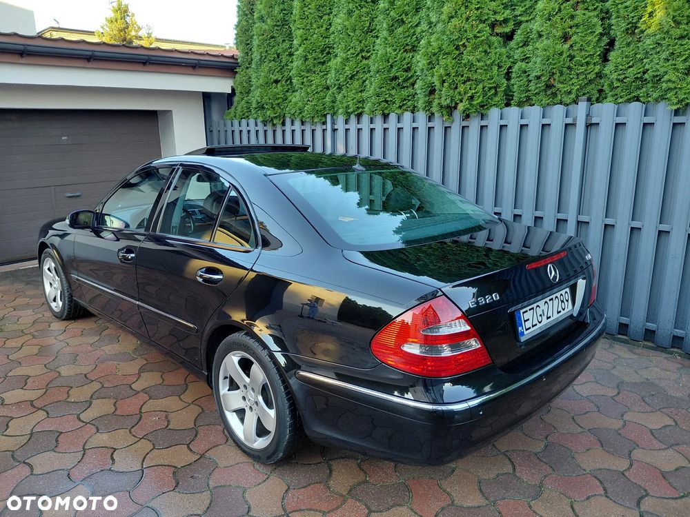 Mercedes-Benz Klasa E - 7
