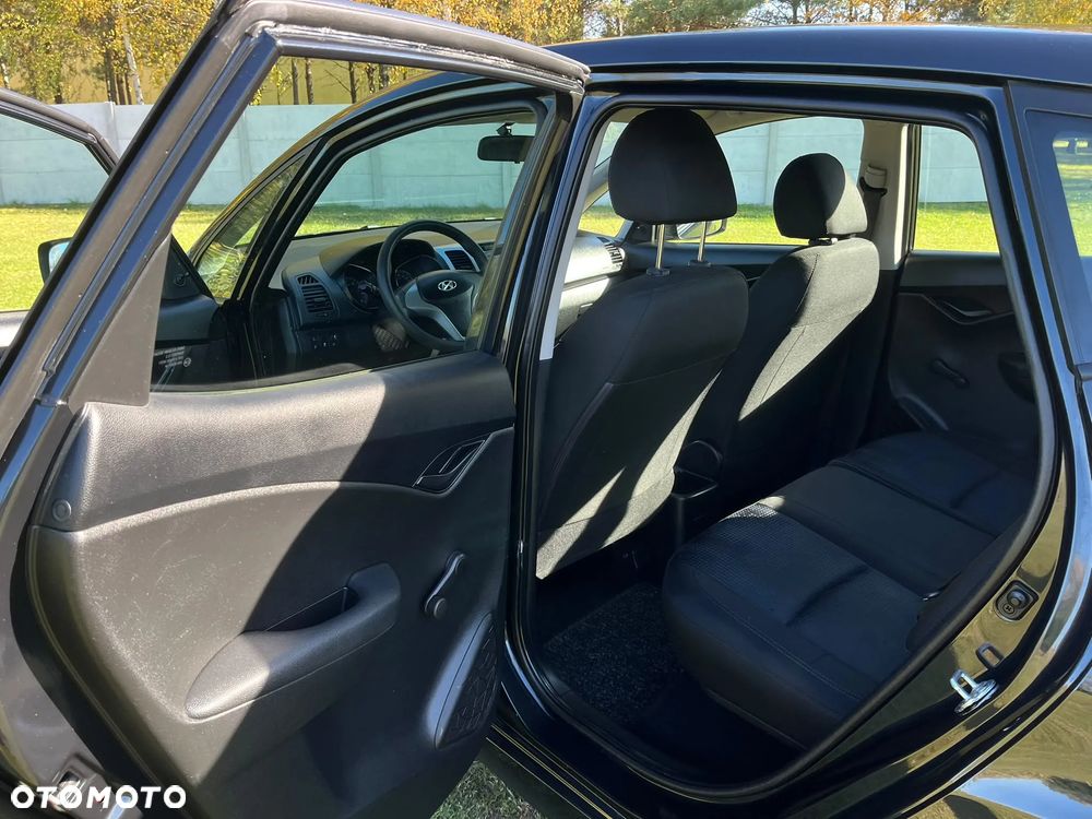 Hyundai ix20 1.4 Trend - 15