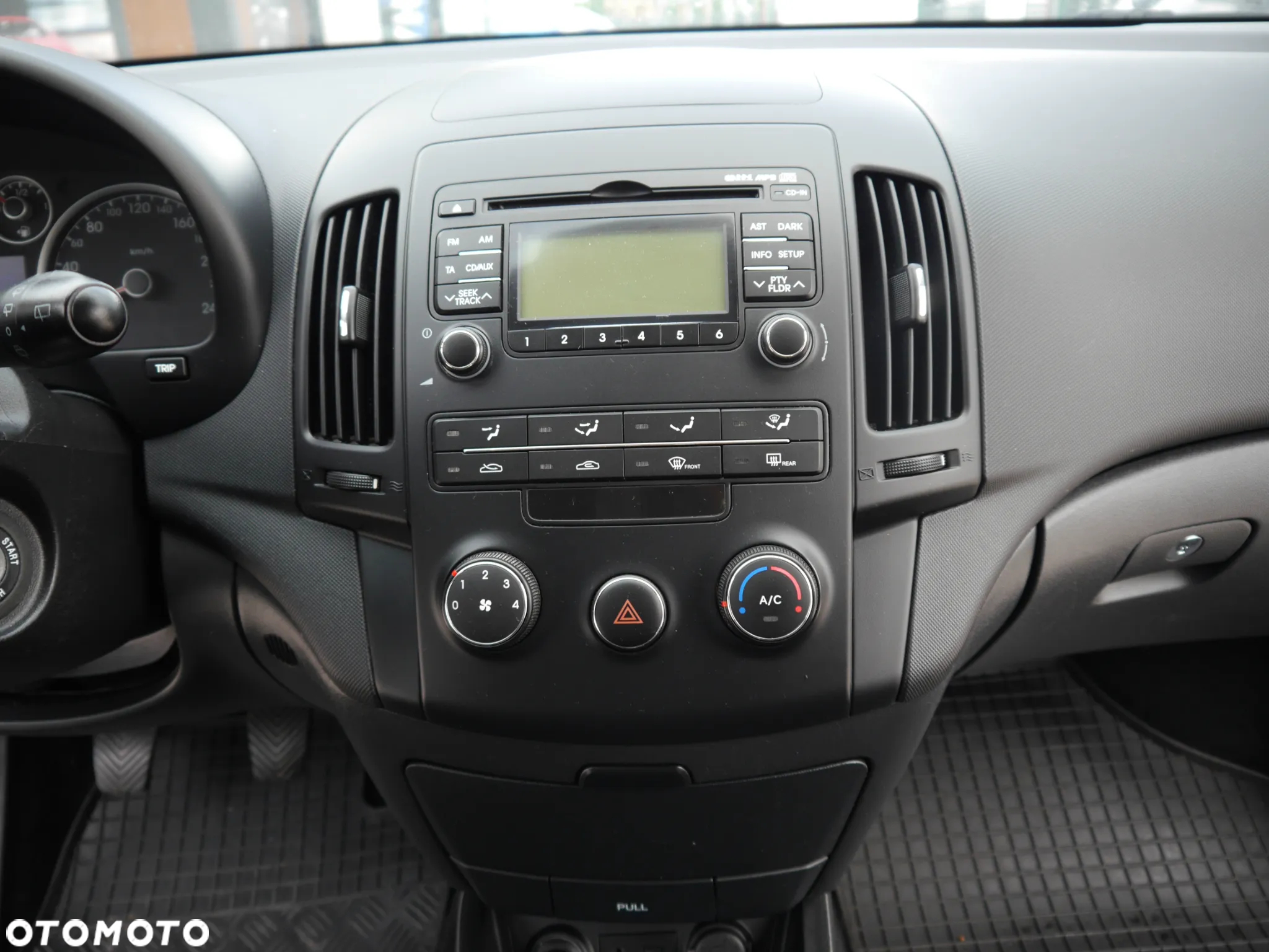 Hyundai i30 1.4 Classic - 8