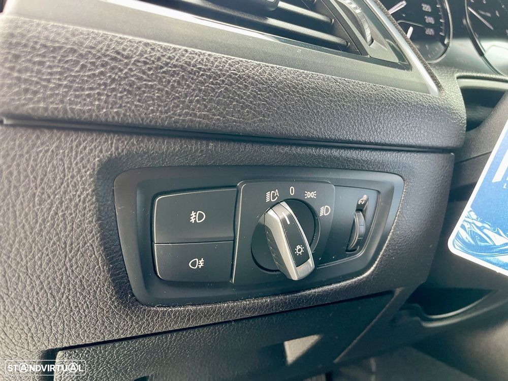 BMW 116 d Advantage - 12