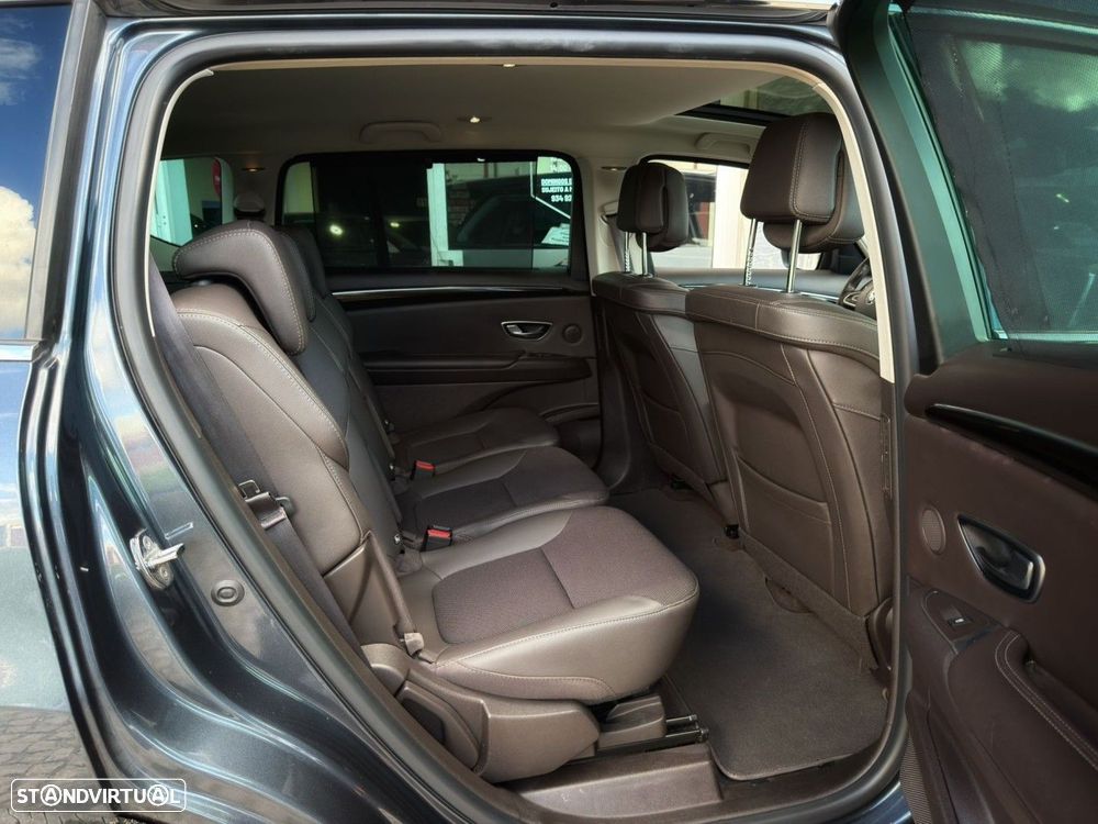 Renault Espace 2.0 dCi Intens 7L EDC - 31