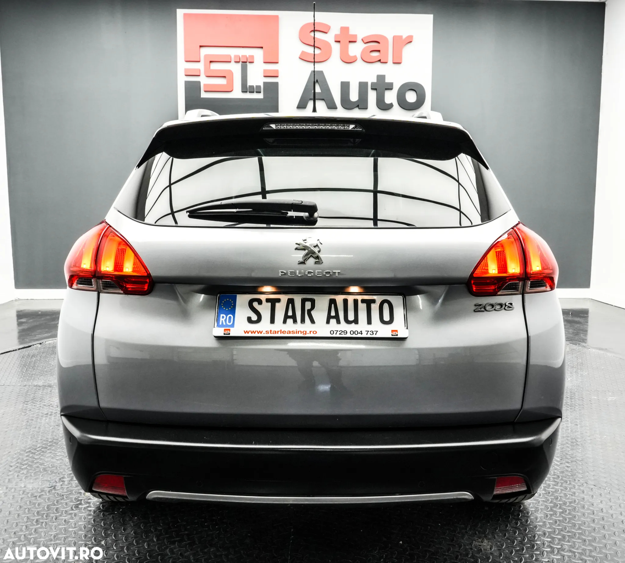 Peugeot 2008 1.2 L PureTech Active - 6