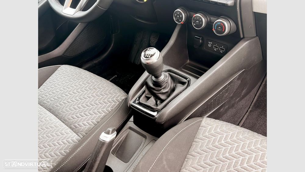 Renault Clio 1.0 TCe Techno Bi-Fuel - 23