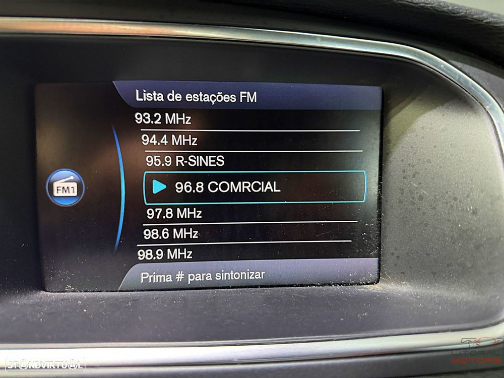 Volvo V40 1.6 D2 Momentum Powershift Eco - 30