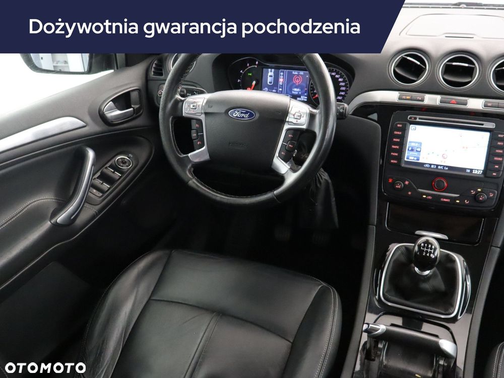 Ford S-Max - 9