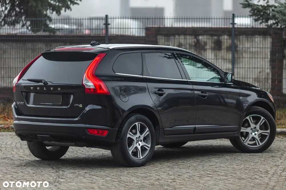 Volvo XC 60 DRIVe Summum - 4