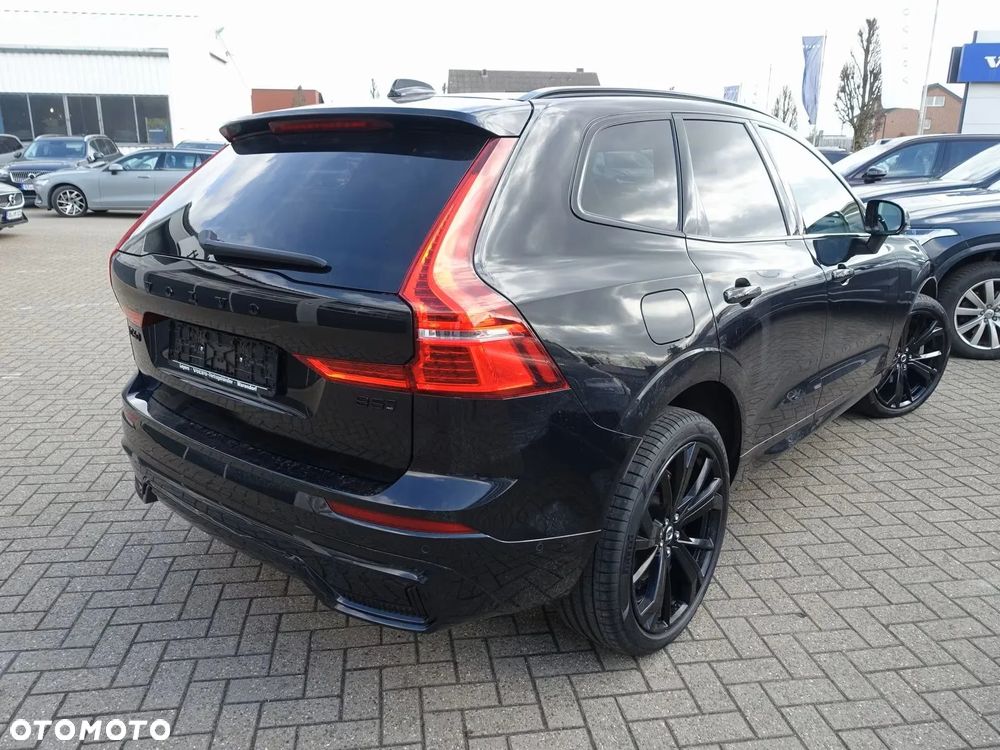 Volvo XC 60 B5 B AWD Ultra Black Edition - 3