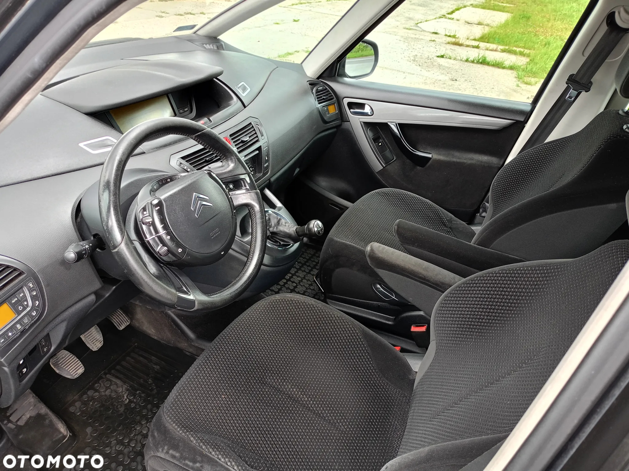 Citroën C4 HDi 110 FAP Exclusive - 13