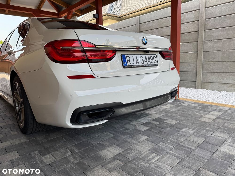 BMW Seria 7 740Li xDrive - 5