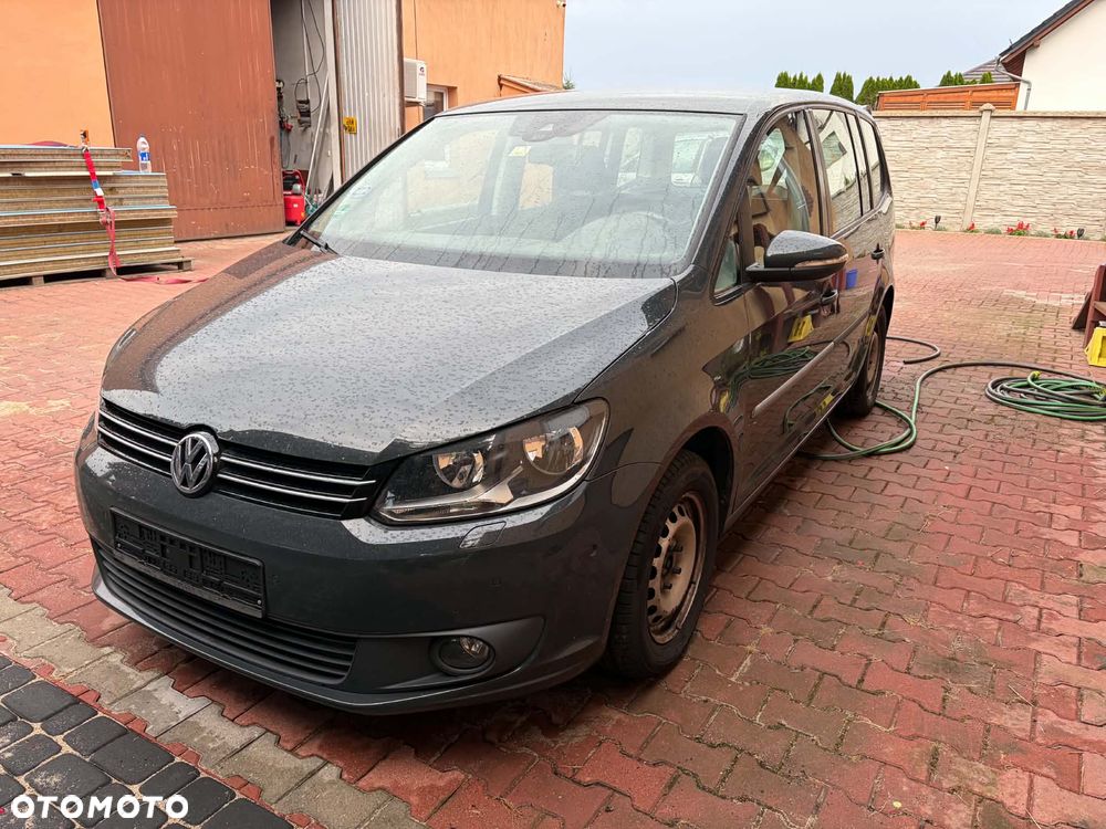 Volkswagen Touran - 2