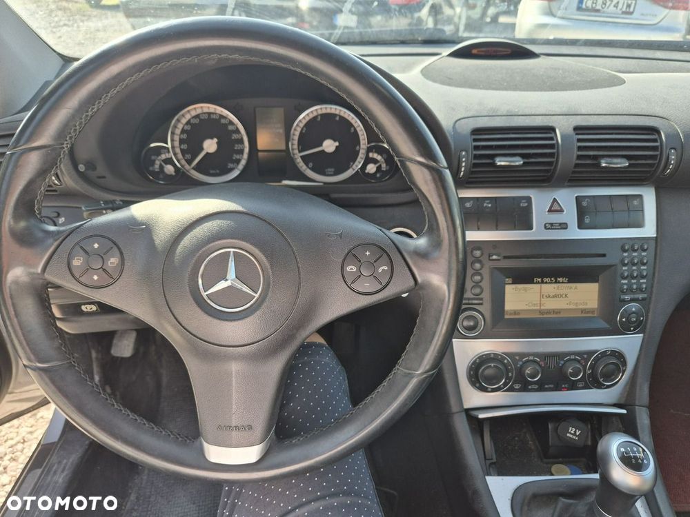 Mercedes-Benz CLC - 10