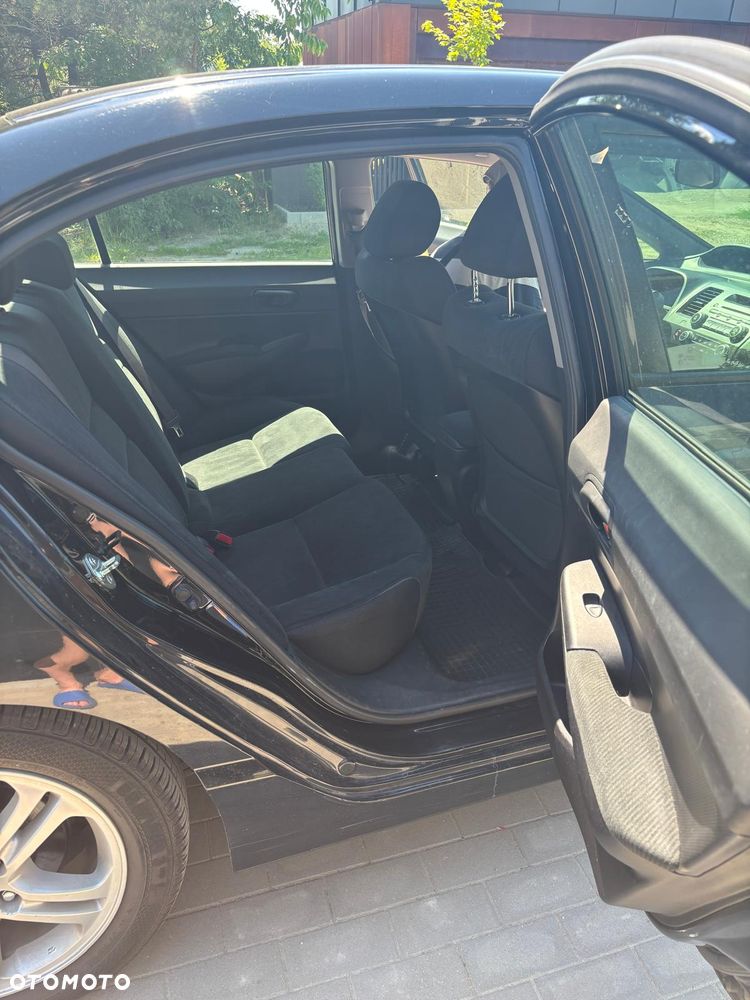 Honda Civic 1.8 Base - 7