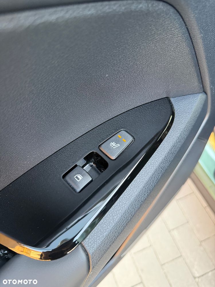 Kia Sportage 1.6 T-GDI AWD Eco-Dyn.+ (48V M-H) DCT Spirit - 15