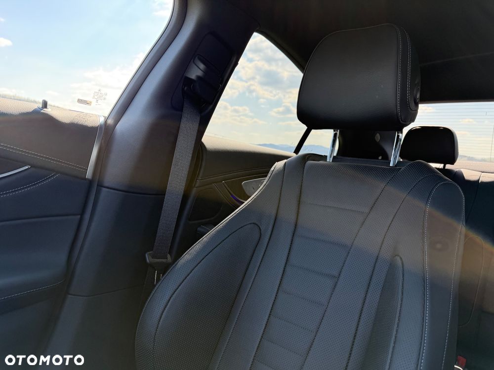 Mercedes-Benz CLS 300 d 4-Matic AMG - 24