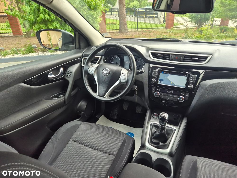 Nissan Qashqai 1.6 dCi DPF acenta - 21