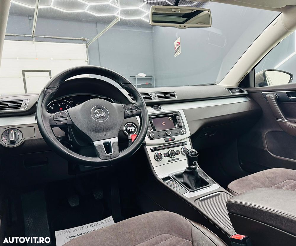Volkswagen Passat 2.0 Blue TDI SCR Highline - 22
