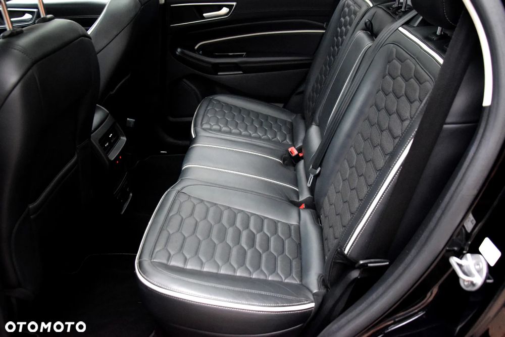 Ford Edge - 18