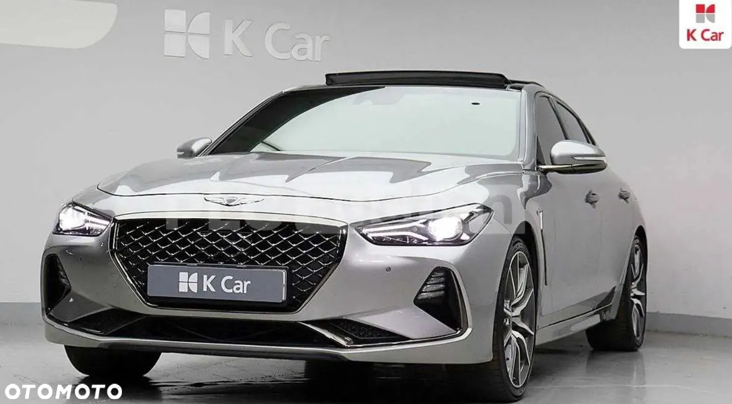 Hyundai Genesis - 2