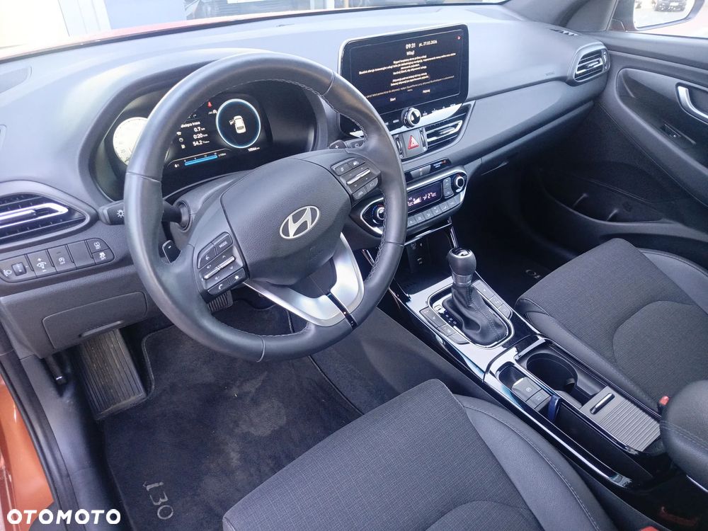 Hyundai i30 1.0 T-GDI Smart DCT - 9