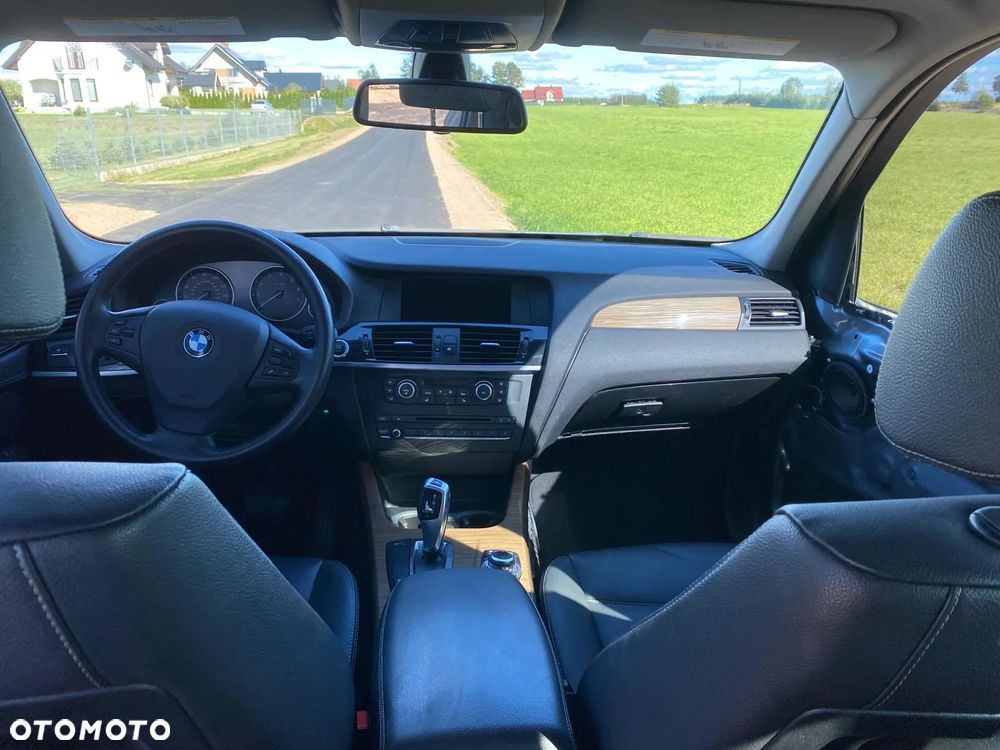 BMW X3 xDrive28i - 21