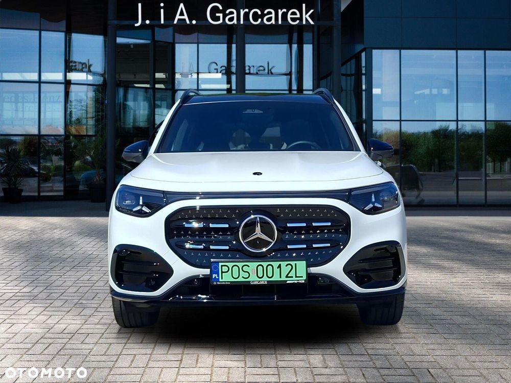 Mercedes-Benz GLB - 9