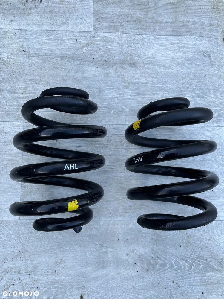 SPRĘŻYNY TYŁ VW T5 T6 WZMACNIANA VOLKSWAGEN TRANSPORTER AHL - 2