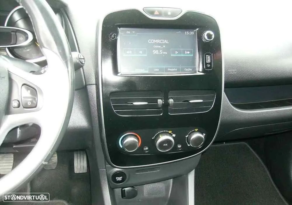Renault Clio 0.9 TCE Limited - 12