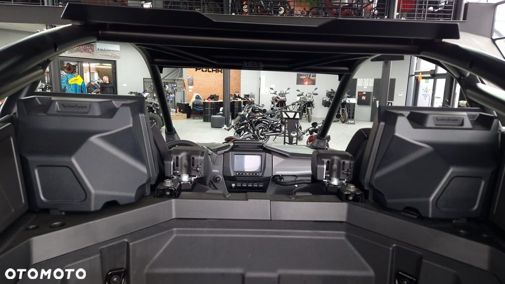 Polaris RZR - 7