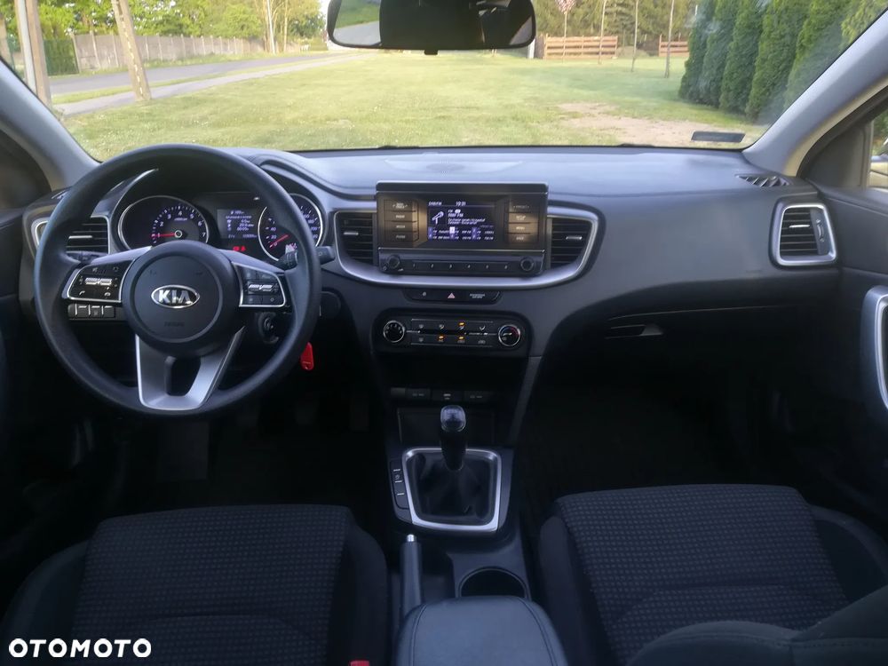 Kia Ceed 1.0 T-GDI S - 37