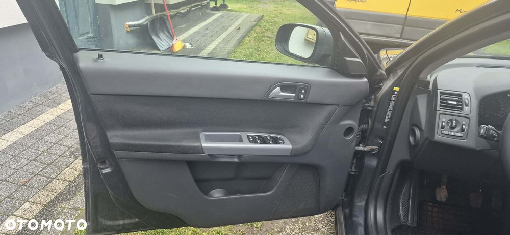 Volvo V50 1.6D DRIVe Kinetic - 3