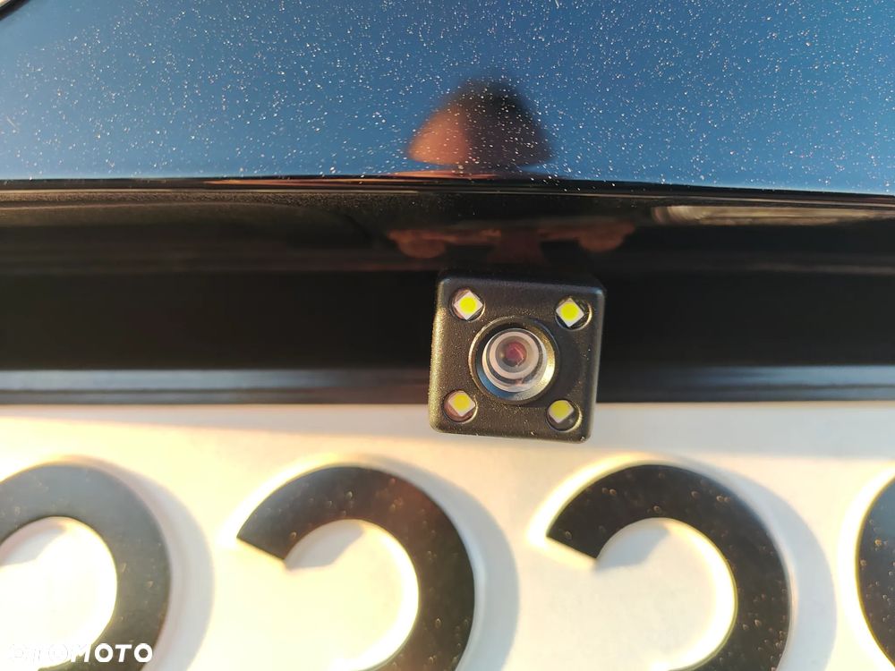 Mercedes-Benz CLA - 16