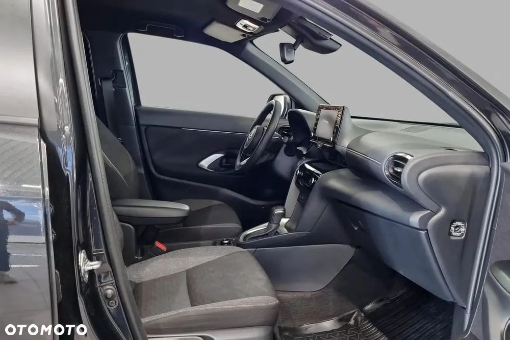 Toyota Yaris Cross Hybrid 1.5 Active - 17