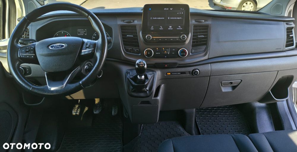 Ford Transit Custom - 23