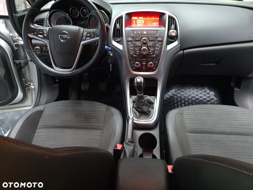 Opel Astra 1.6 Active - 22