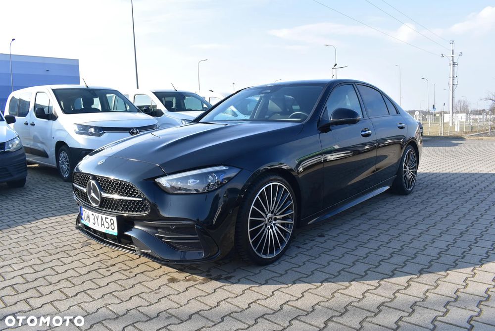 Mercedes-Benz Klasa C 300 d mHEV AMG - 4