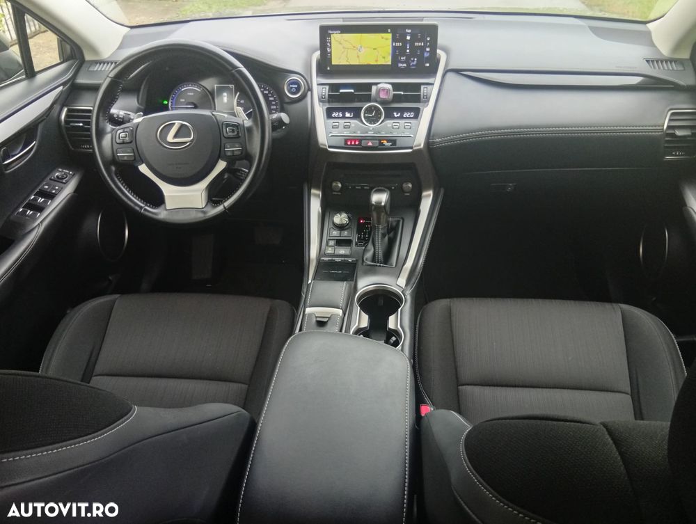 Lexus Seria NX 300h AWD Executive Plus - 6