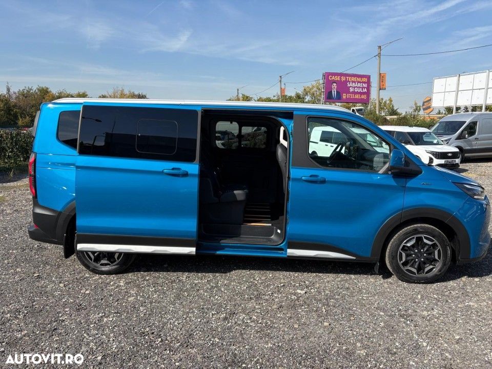 Ford Tourneo Custom - 6