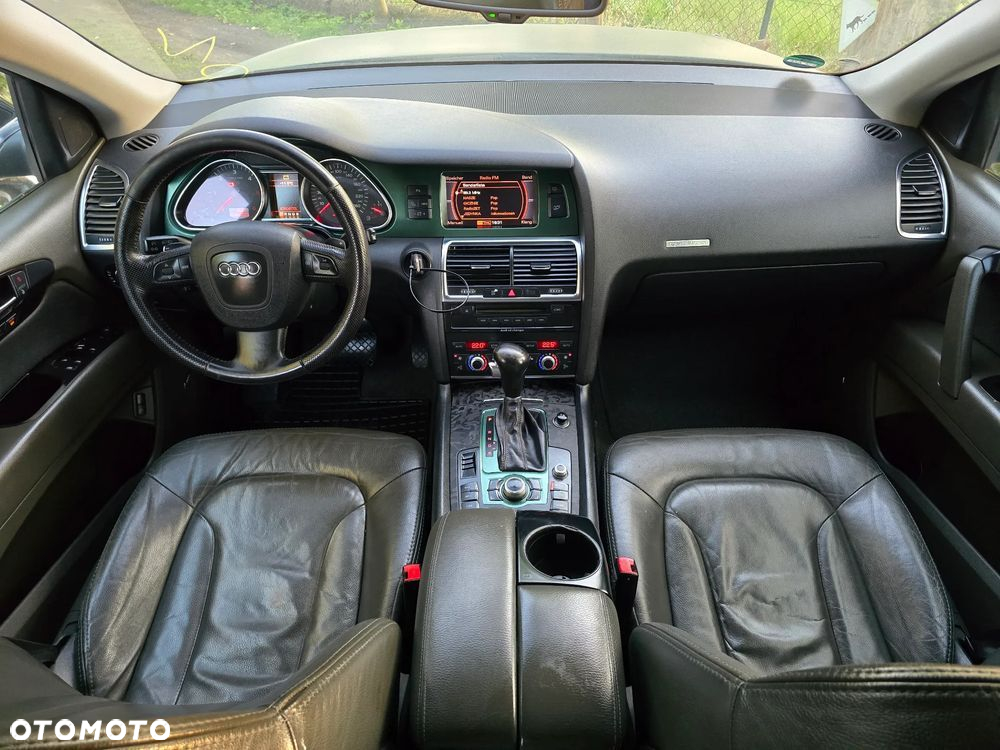Audi Q7 3.0 TDI Quattro Tiptronic - 28