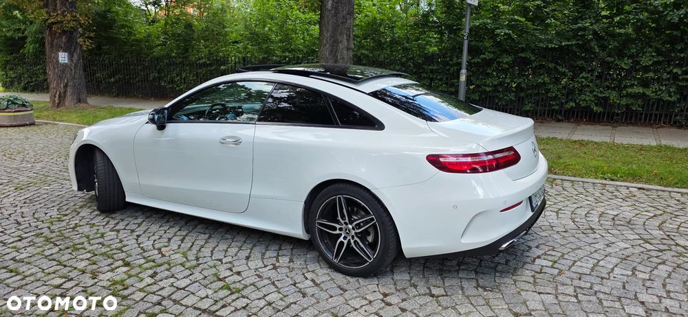 Mercedes-Benz Klasa E 220 d 4-Matic 9G-TRONIC - 3